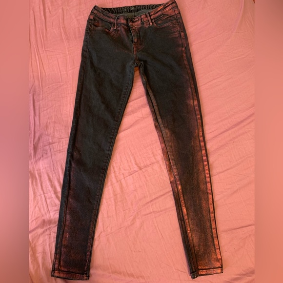 Levi’s Metallic Pants - Picture 6 of 7